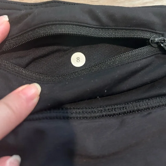 Lululemon Speed Short 4-way Stretch, Size 8 - Picture 8 of 10